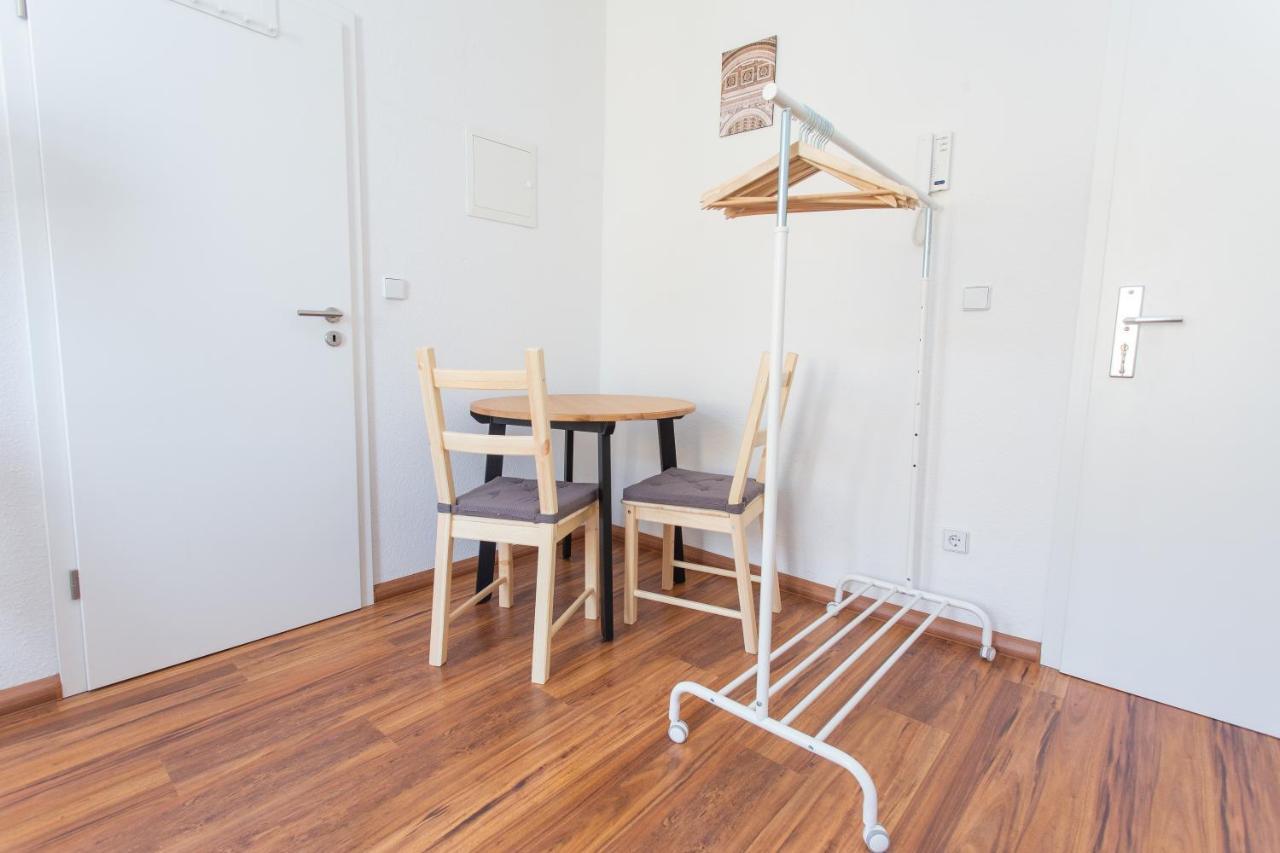 Full House Studios - Ls69 Apartments Halle  Ngoại thất bức ảnh
