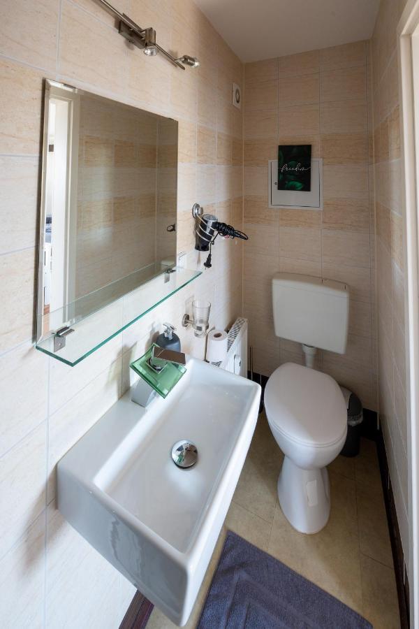 Full House Studios - Ls69 Apartments Halle  Ngoại thất bức ảnh